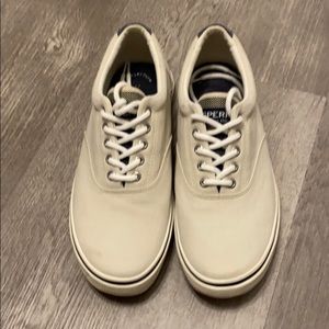 Sperry boat shoes
